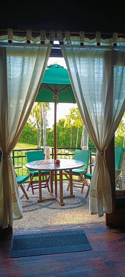 Stargate Villa Pintu Bintang Pemenang Экстерьер фото
