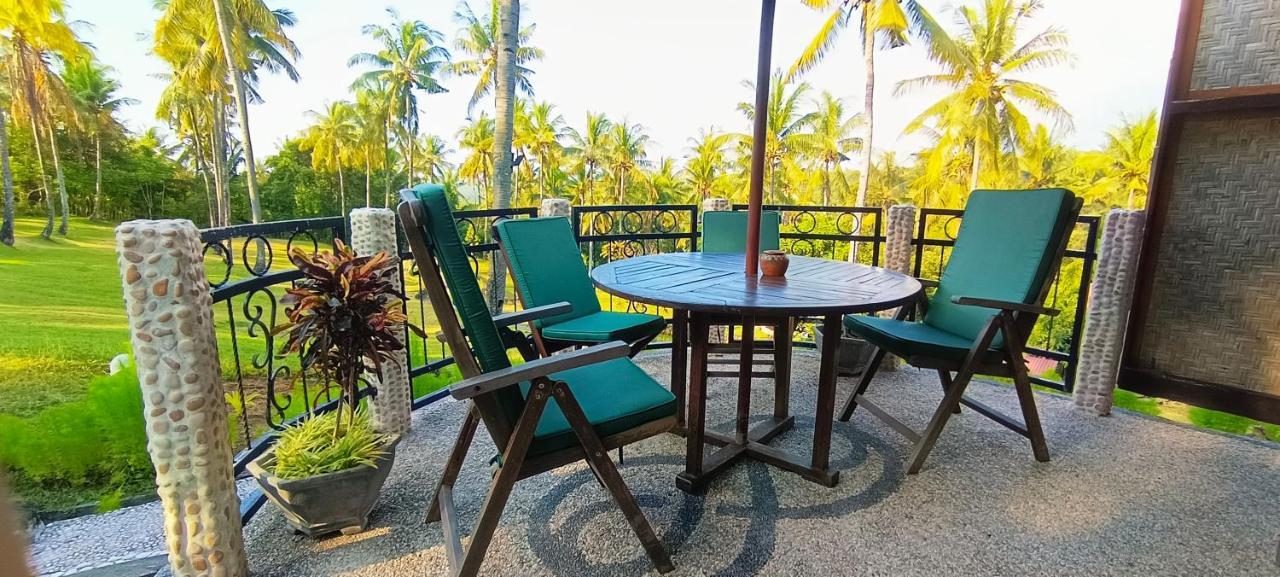 Stargate Villa Pintu Bintang Pemenang Экстерьер фото